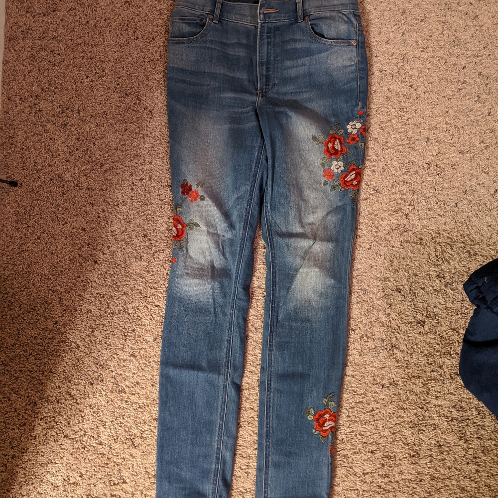 Express high waisted embroidered jean